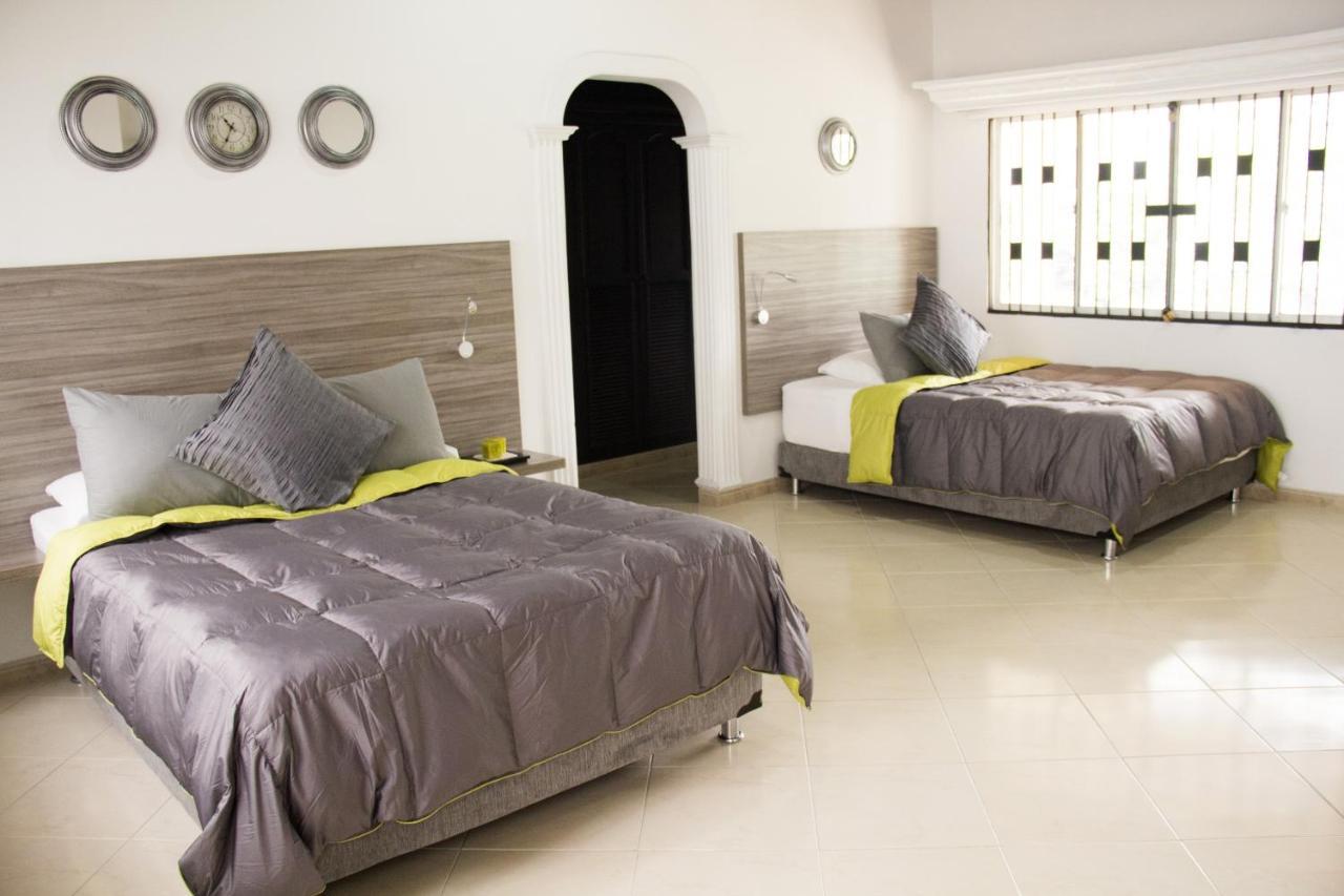 Hotel Premium House Floridablanca Exterior photo