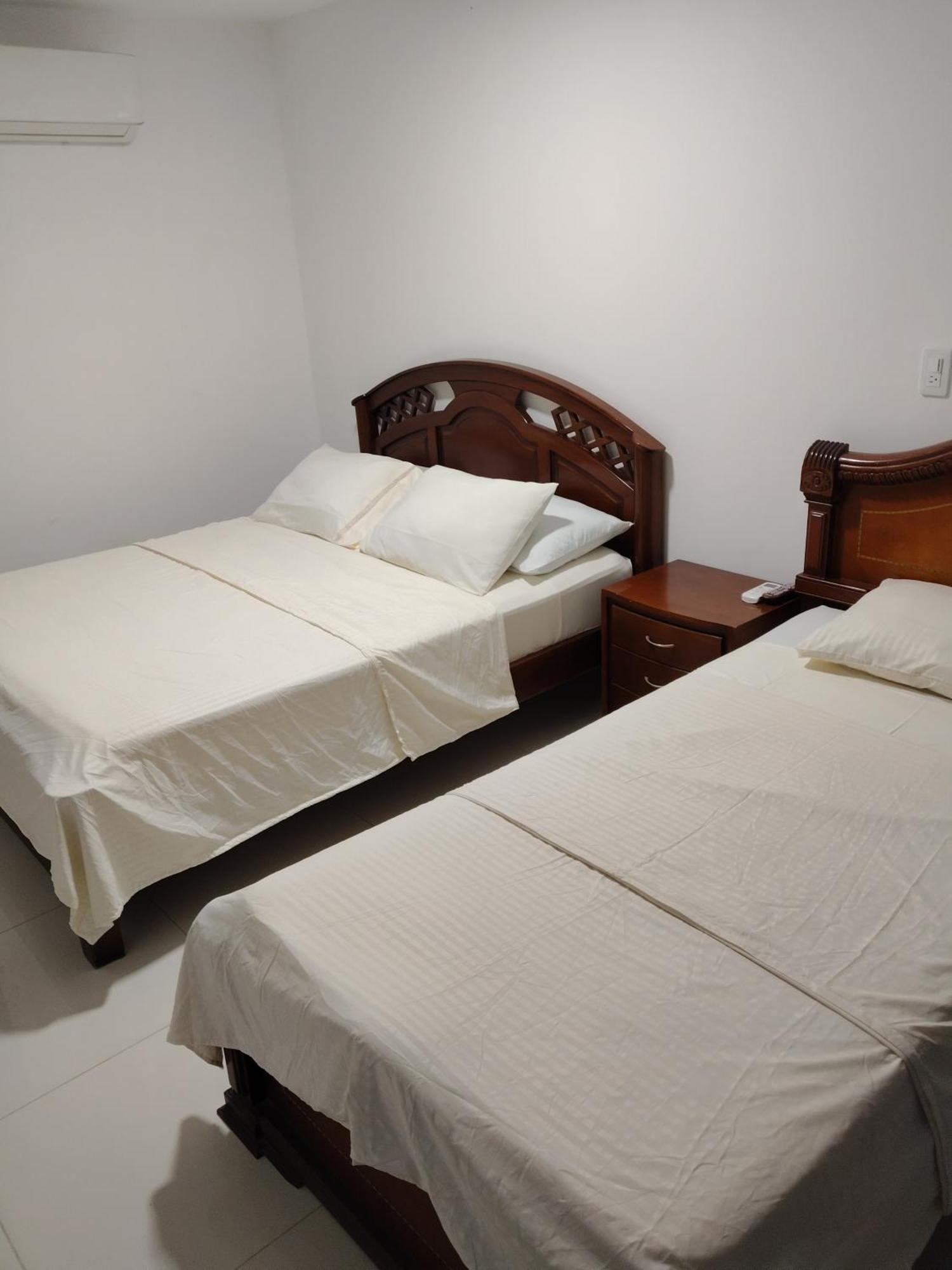 Hotel Premium House Floridablanca Exterior photo