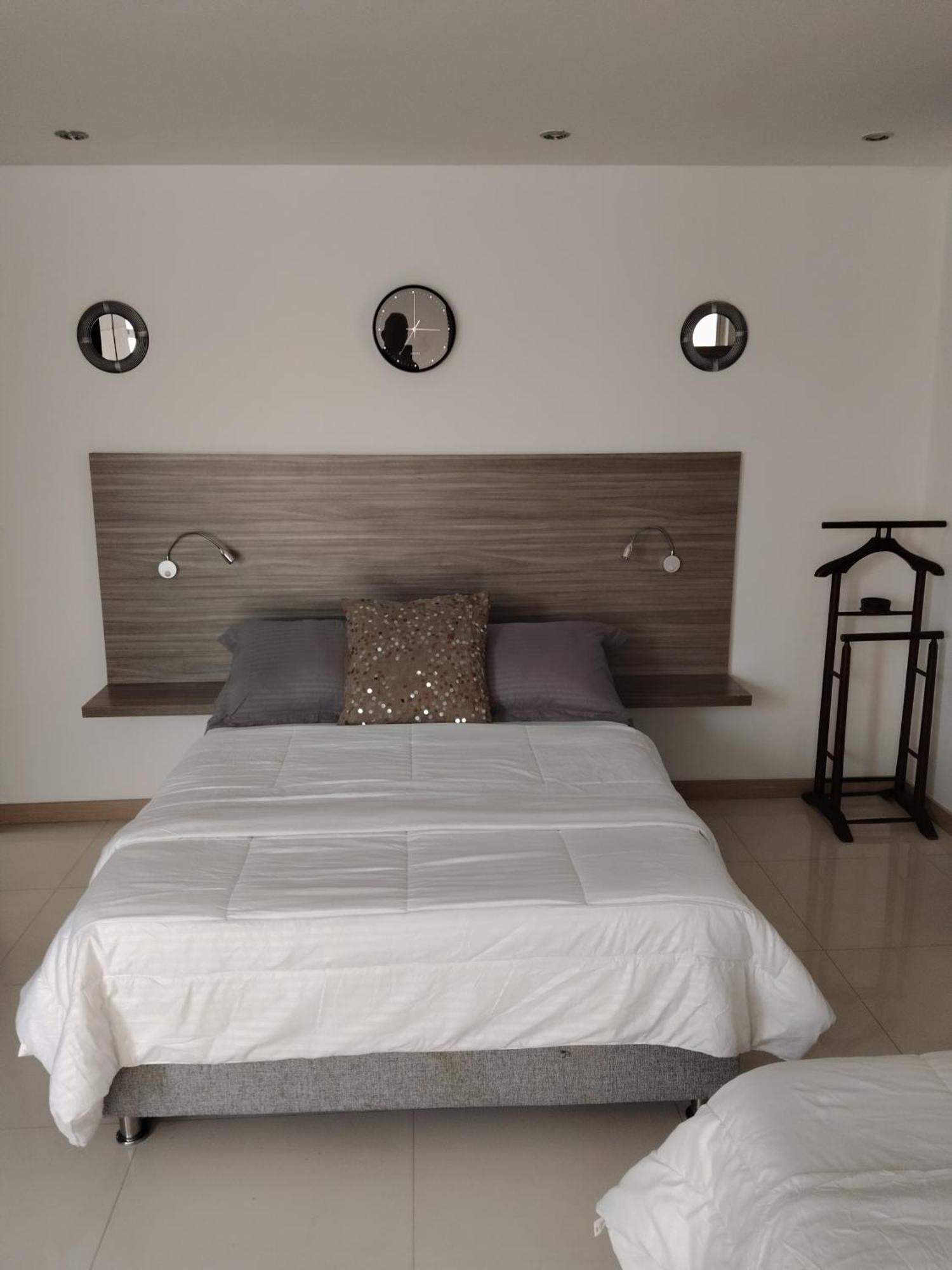 Hotel Premium House Floridablanca Exterior photo