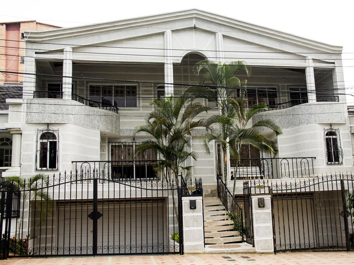 Hotel Premium House Floridablanca Exterior photo